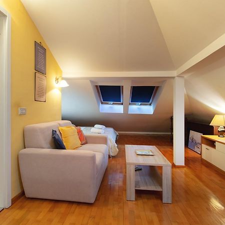 Apartment Viki สปลิท ภายนอก รูปภาพ